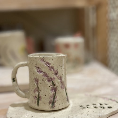 ورشة طباعة اللافندر و الدانتيل عالخزف (slab building) قطعتين