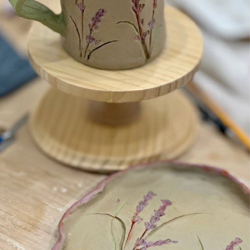 ورشة طباعة اللافندر و الدانتيل عالخزف (slab building) قطعتين